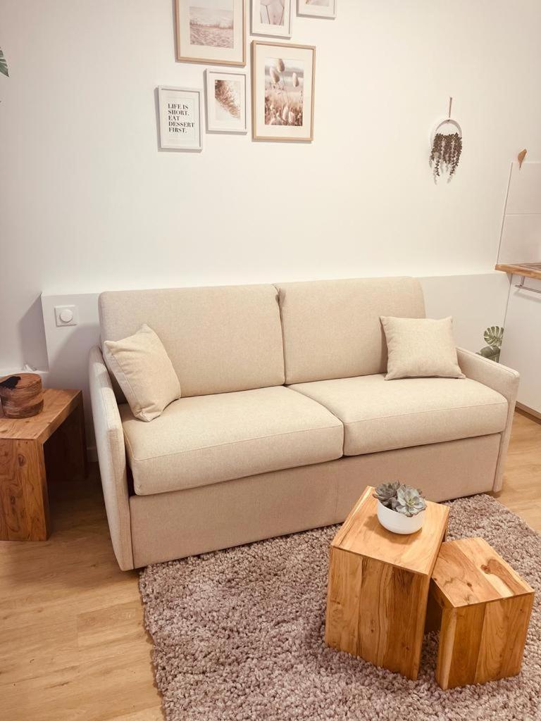 Mignon Petit Studio 16M2 Les Lilas Bagian luar foto