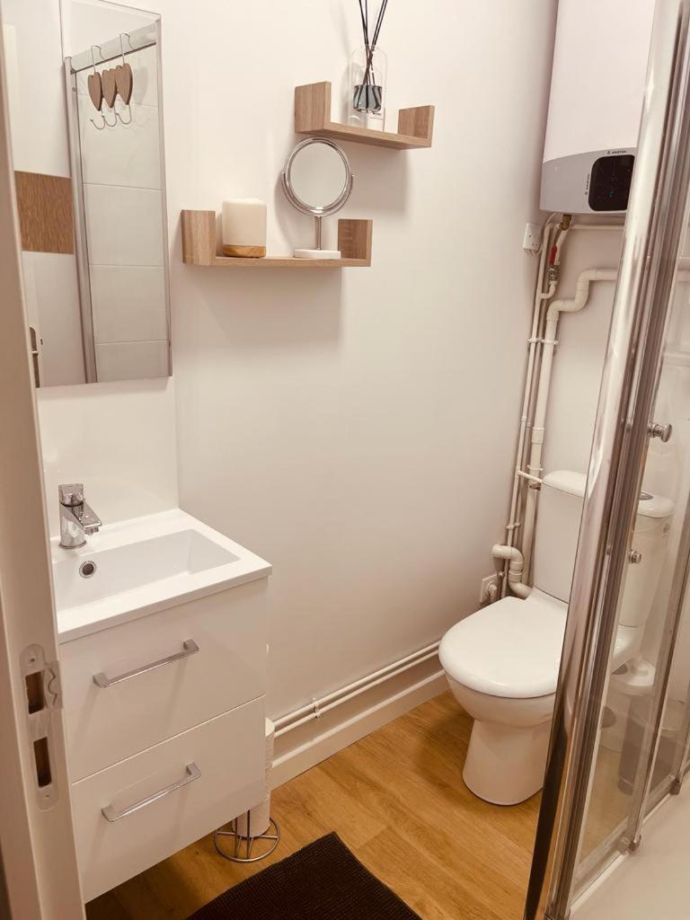 Mignon Petit Studio 16M2 Les Lilas Bagian luar foto